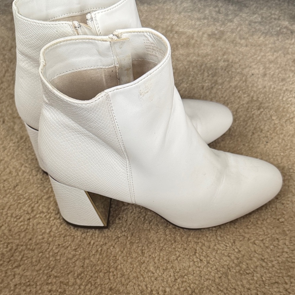 XOXO Elegant White Ankle Boots